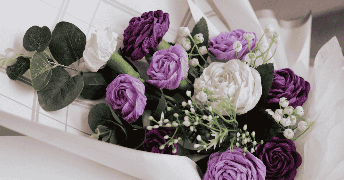 How To Make Floral Arrangements With Artificial Flowers?